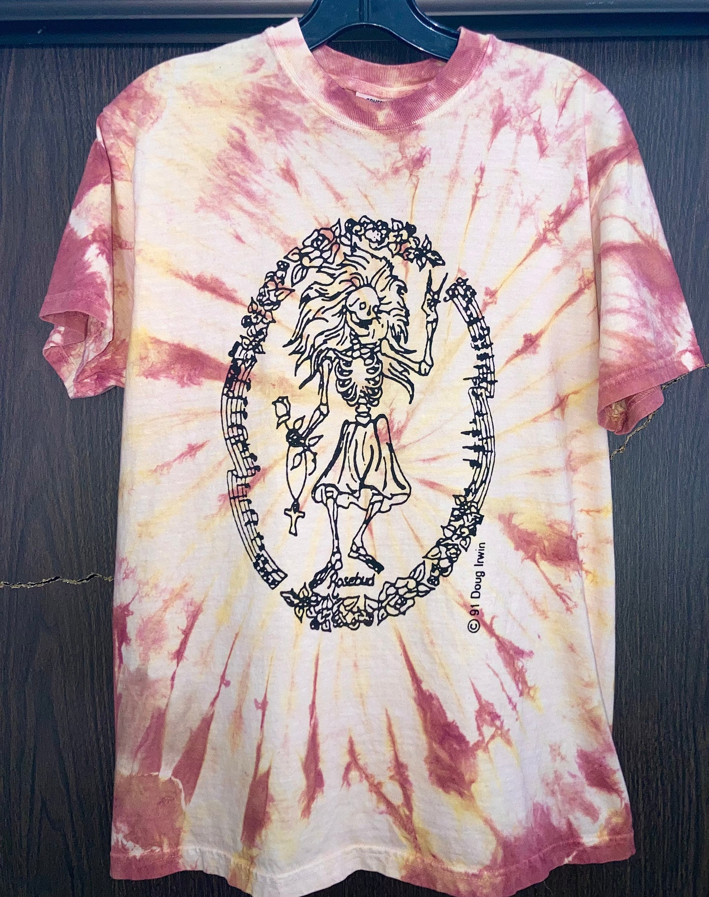 ! "Ramblin' Rosebud"  Shirts tie dye DEAD-ICATION